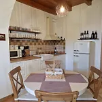 Wine & Vinales Копер