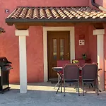 Wine & Vinales Apartment *