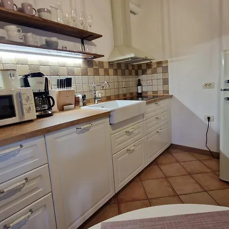 Apartamento Wine & Vinales Koper